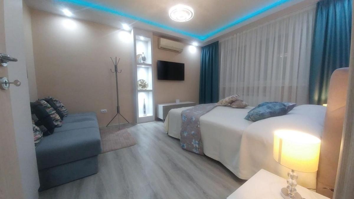 Appartement Kenedi Apartman à Belgrade Extérieur photo