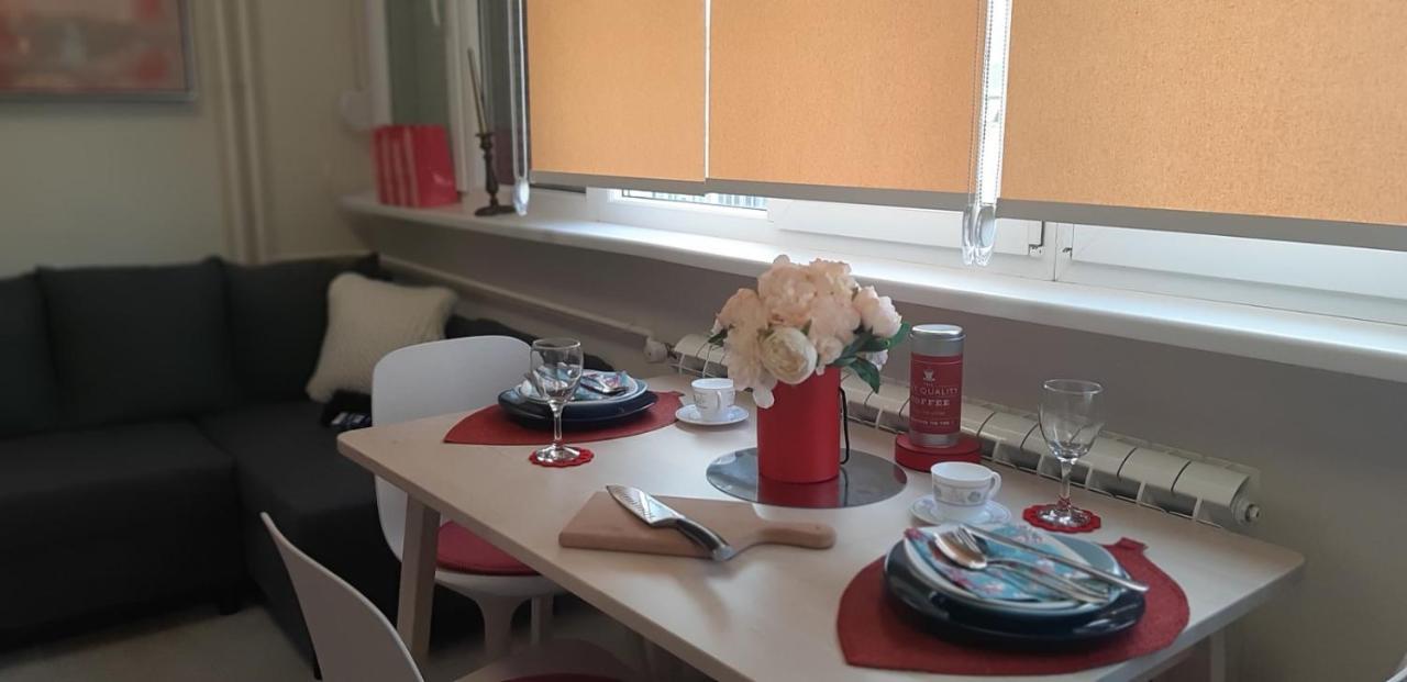 Appartement Kenedi Apartman à Belgrade Extérieur photo