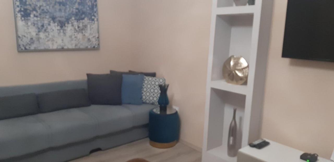Appartement Kenedi Apartman à Belgrade Extérieur photo